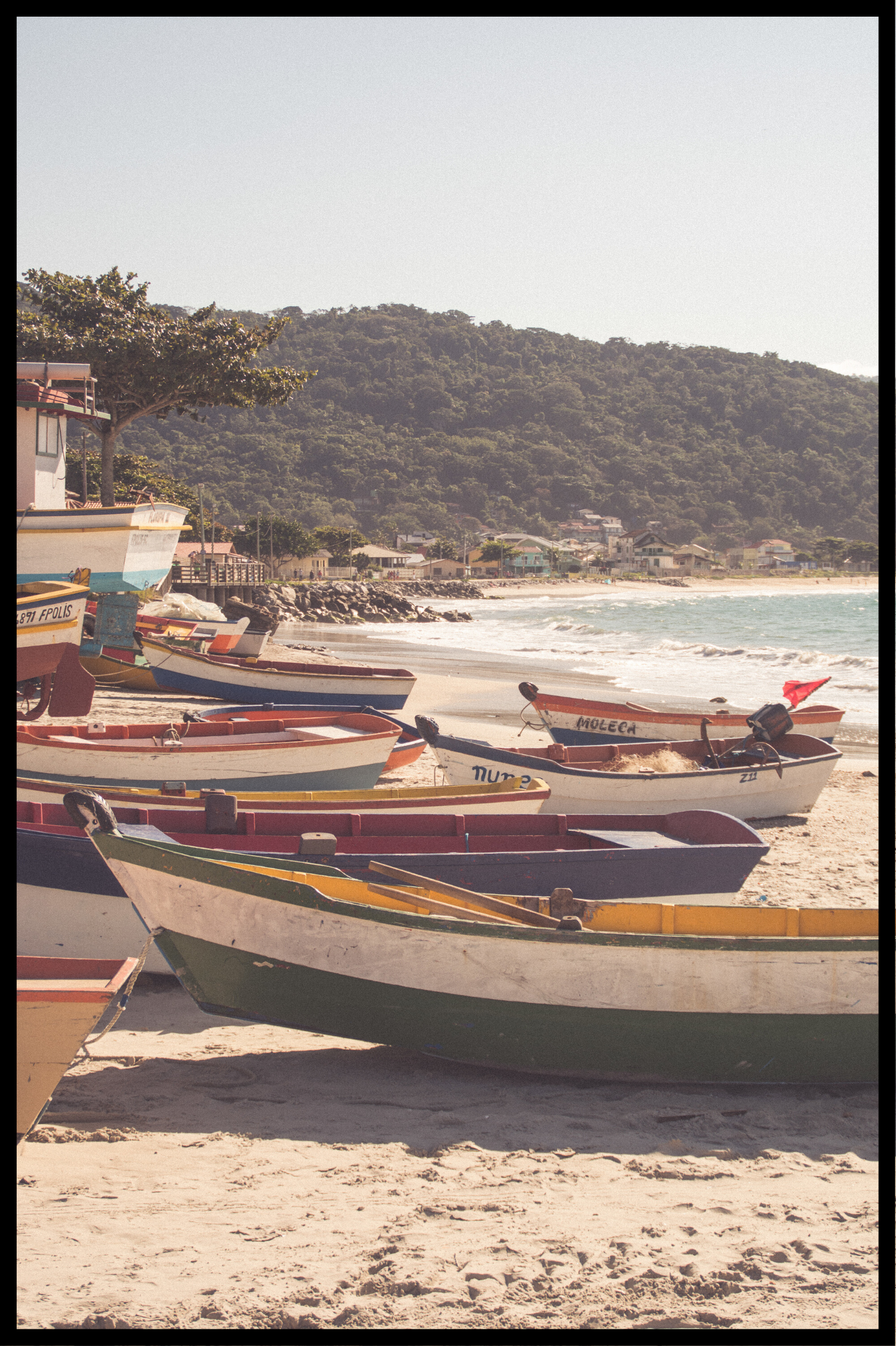 Boten op het strand poster